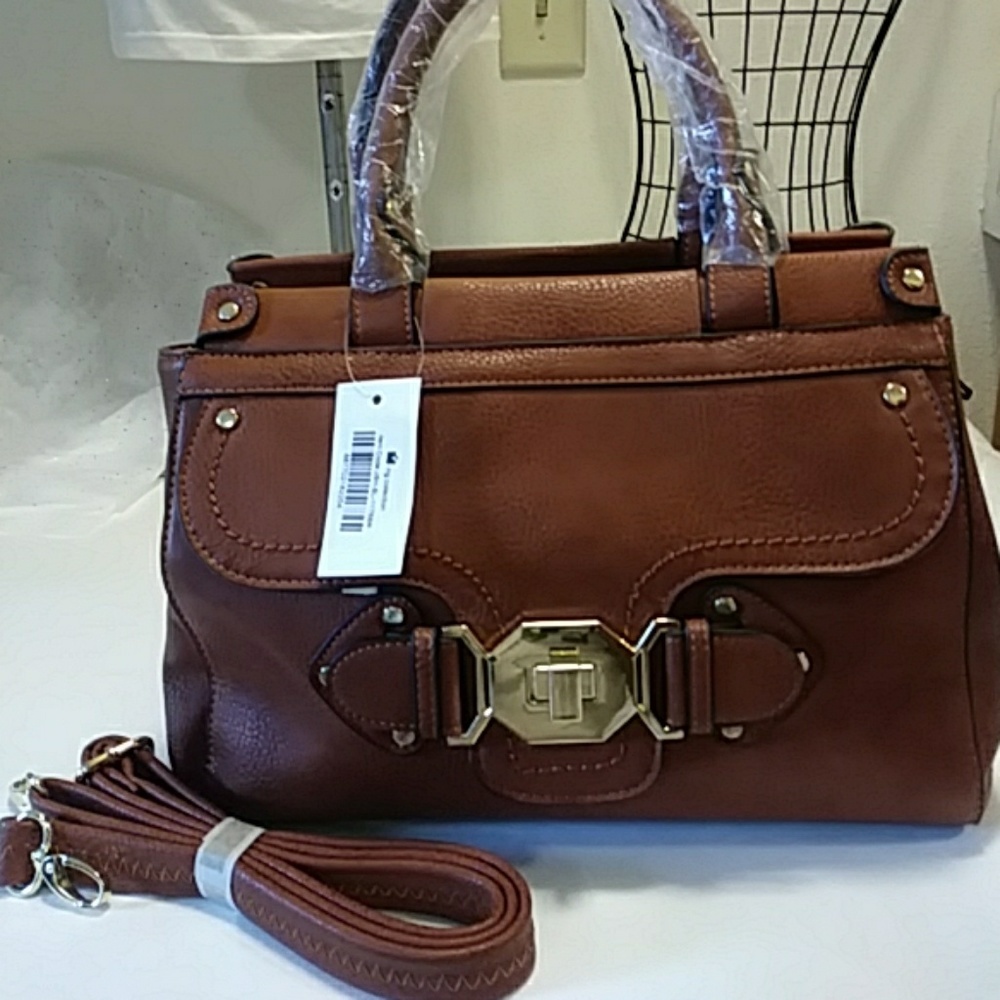 NWT..MG COLLECTION LEATHER BAG
